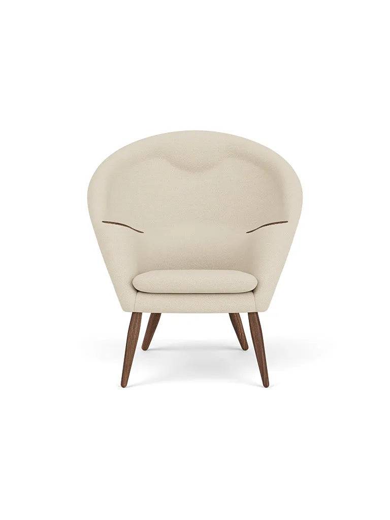 Oda Lounge Chair fra Audo Copenhagen Valnød - Hallingdal 65 200 - Jacobsen Plus