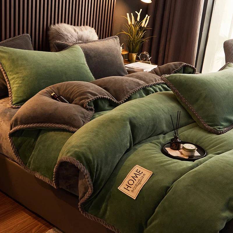 PlushHaven Luxe Sammet Påslakan Set – Kingsize Värme & Komfort - Grön / 1.8 Säng