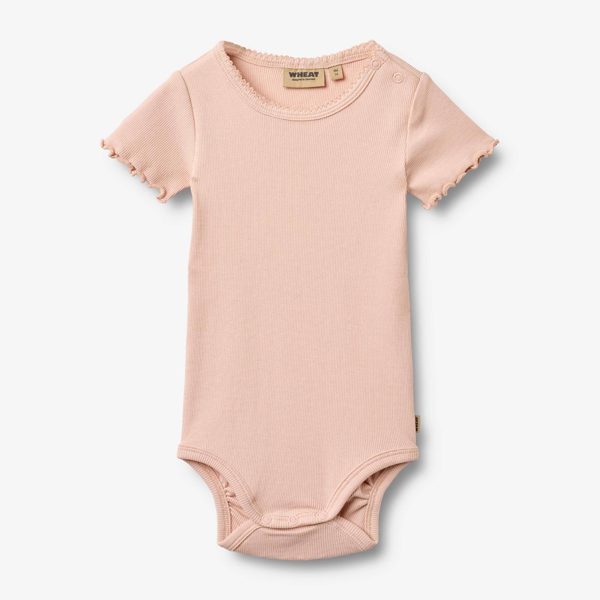WHEAT® - Kortærmet Body Maren - powder - Str 86.