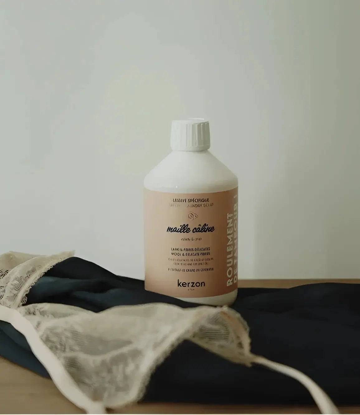 Caline mesh liquid detergent - wool and delicate fibers 500mL