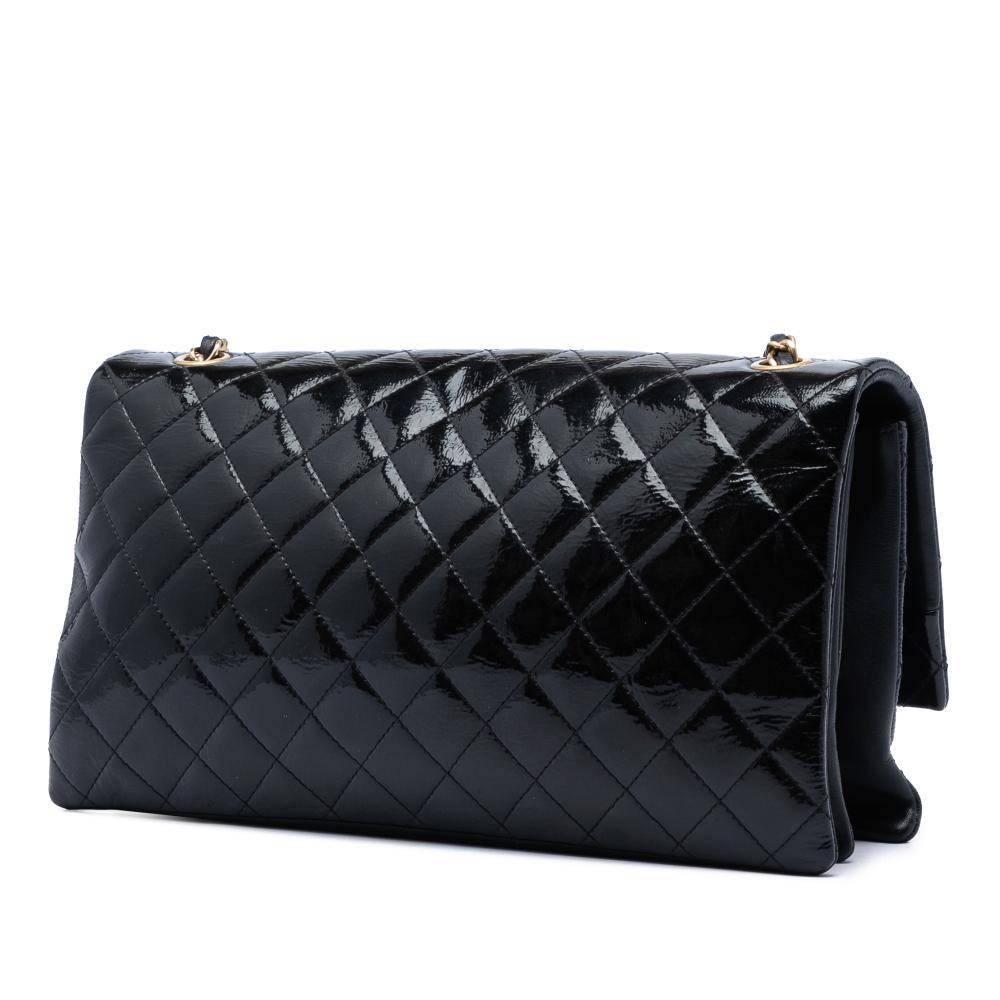 Chanel Vintage Chanel Flap Bag L 19cm x W 30cm x D 6cm - Chanel Vintage hos Magasin.