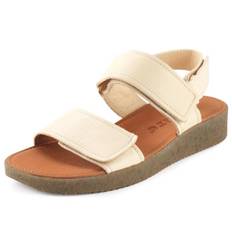 Nature Footwear Karen Sandaler Cream