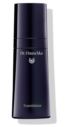 Dr. Hauschka Foundation 03 chestnut Bedst før 8/26