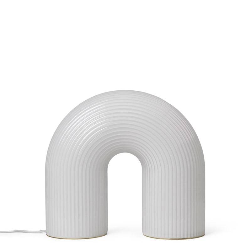 Ferm Living Vuelta golvlampa vit