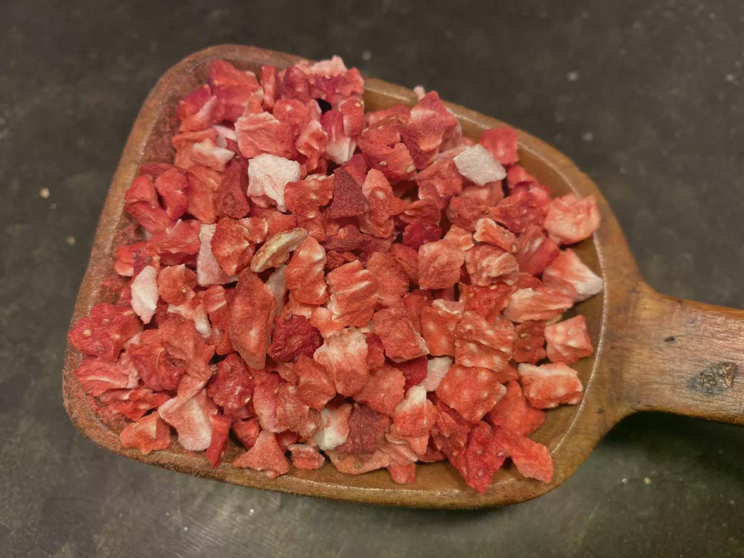 Jordgubbar hackade frystorkade Ekologiska (25 g)