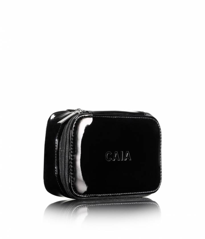 CAIA Black Small Organizer Toilettask | Makeup fra CAIA Cosmetics.