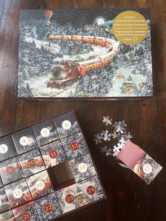 JULEKALENDER M/ PUSLESPIL - the christmas express