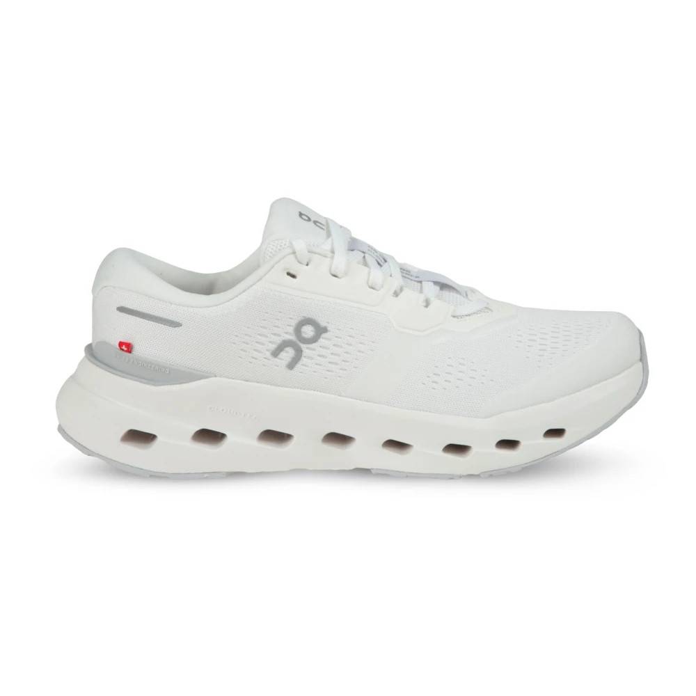 On Running, Träning , Herr, 44 EU, Cloudrunner 3