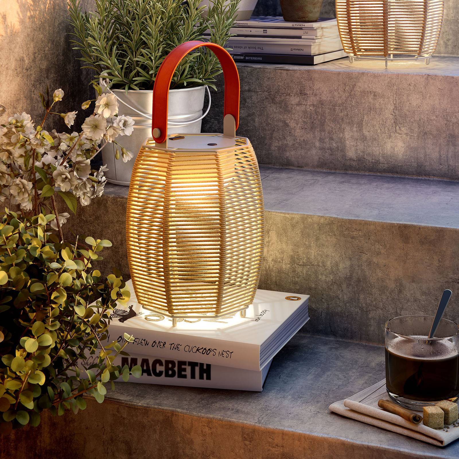 Bover Bordslampa Tanit, dimbar, Creme / bärnsten, Textil / tyger / siden, Design, Bordslampa