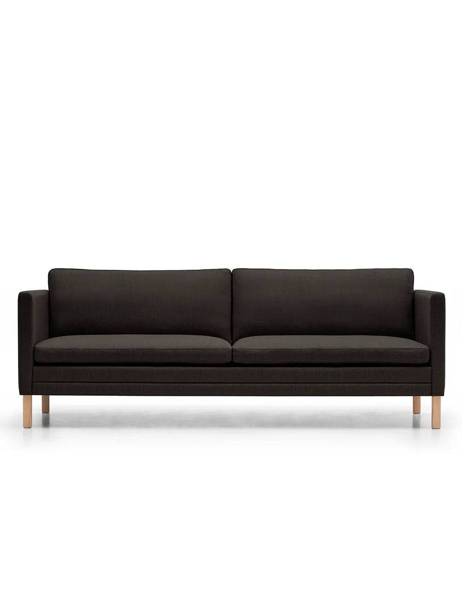 MH2614/MH2615 sofa, mood fra Mogens Hansen Eg / 3 pers. sofa, 2-delt / Mood 2102 - Jacobsen Plus