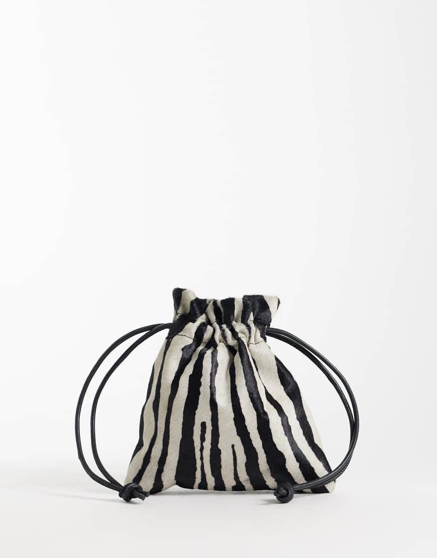 ASOS DESIGN hår på læder clutch med håndtag i zebraprint-Multi - No Size