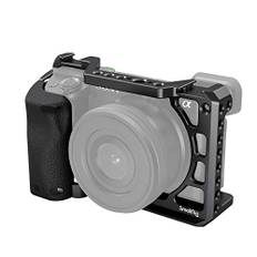 SMALLRIG A6100 / A6300 / A6400 Cage mit Silikon-Handgriff und integrierten Gewindelöchern, Cold Shoe und Schnellwechselplatte, für Sony Alpha 6100 / Alpha 6300 / Alpha 6400 – 3164B