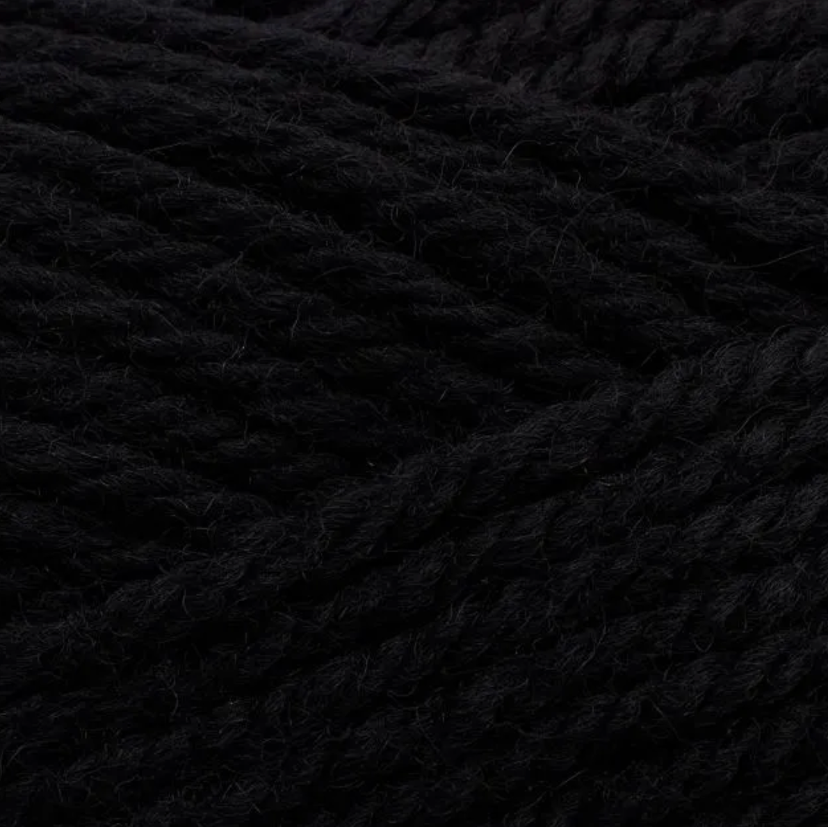 Peruvian Highland Wool │ Filcolana - 102 Black