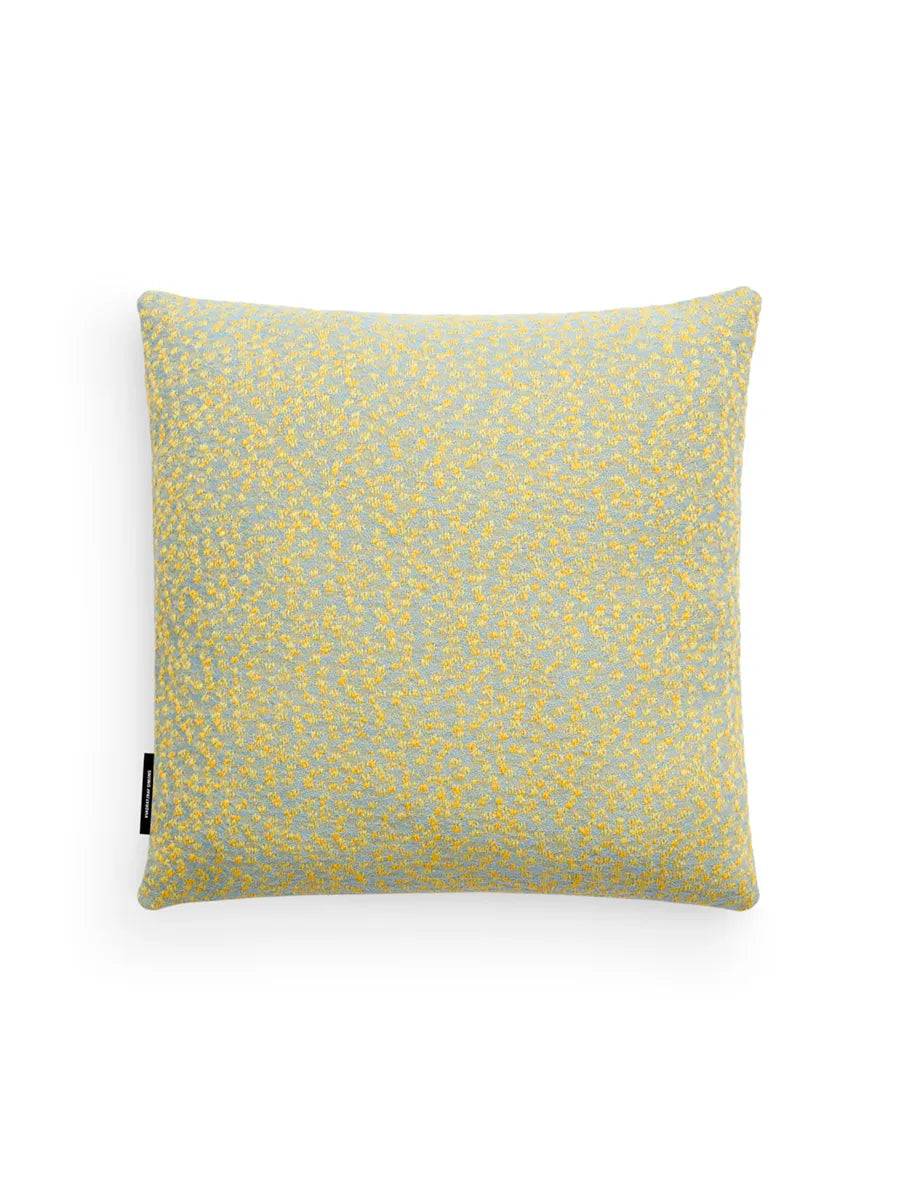 Ria Cushion, 45 x 45 cm fra Kvadrat Yellow - Jacobsen Plus