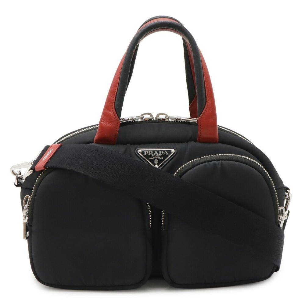 Prada Vintage Prada Boston Bag H 17.5cm x W 29cm x D 11cm - Prada Vintage Nylon hos Magasin.
