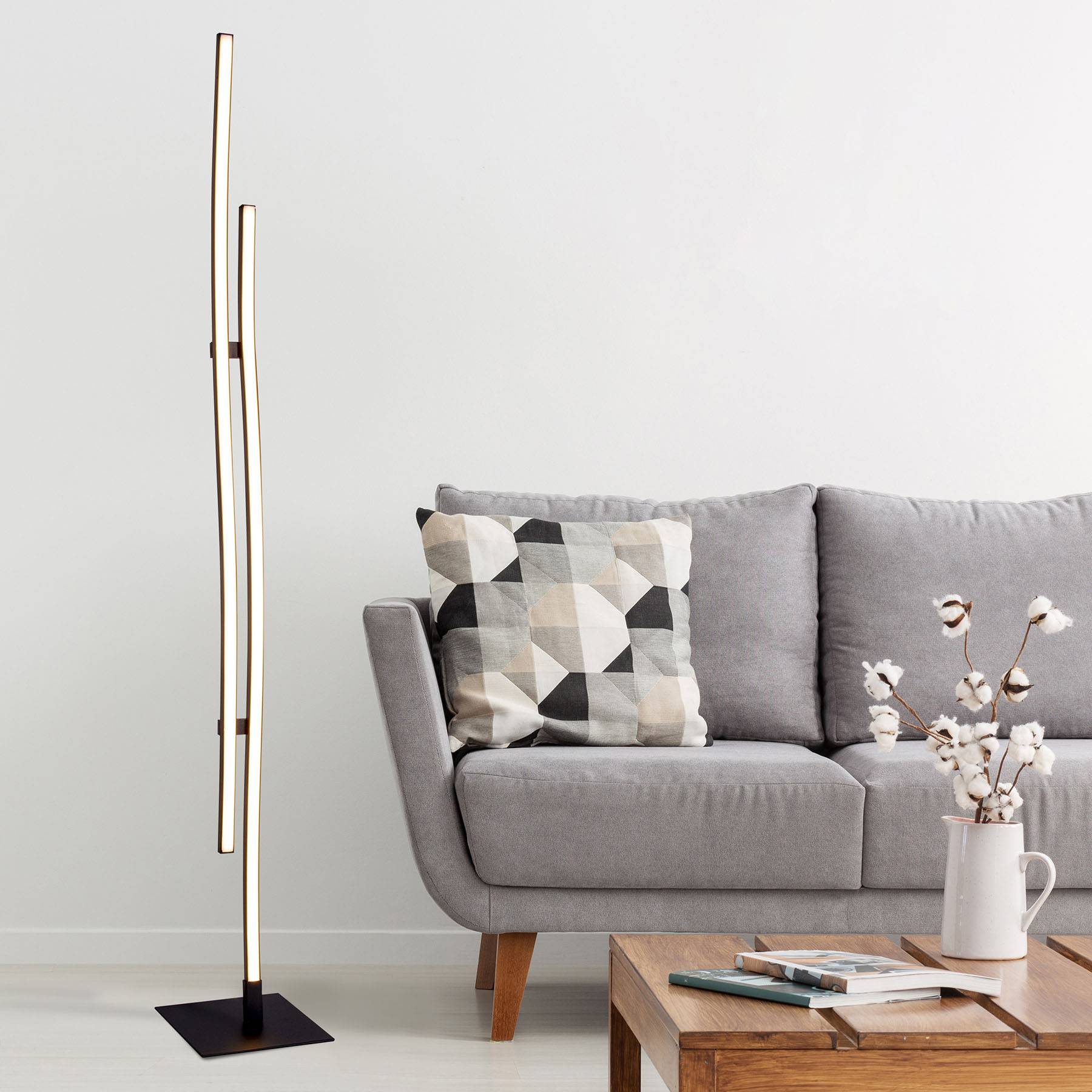Näve LED golvlampa Onda, Svart, Vardagsrum / matsal, Metall, Modern, LED-golvlampa