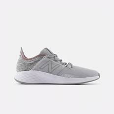 New Balance Fresh Foam ROAV Golf Shoes 2024 Grey MG400GR