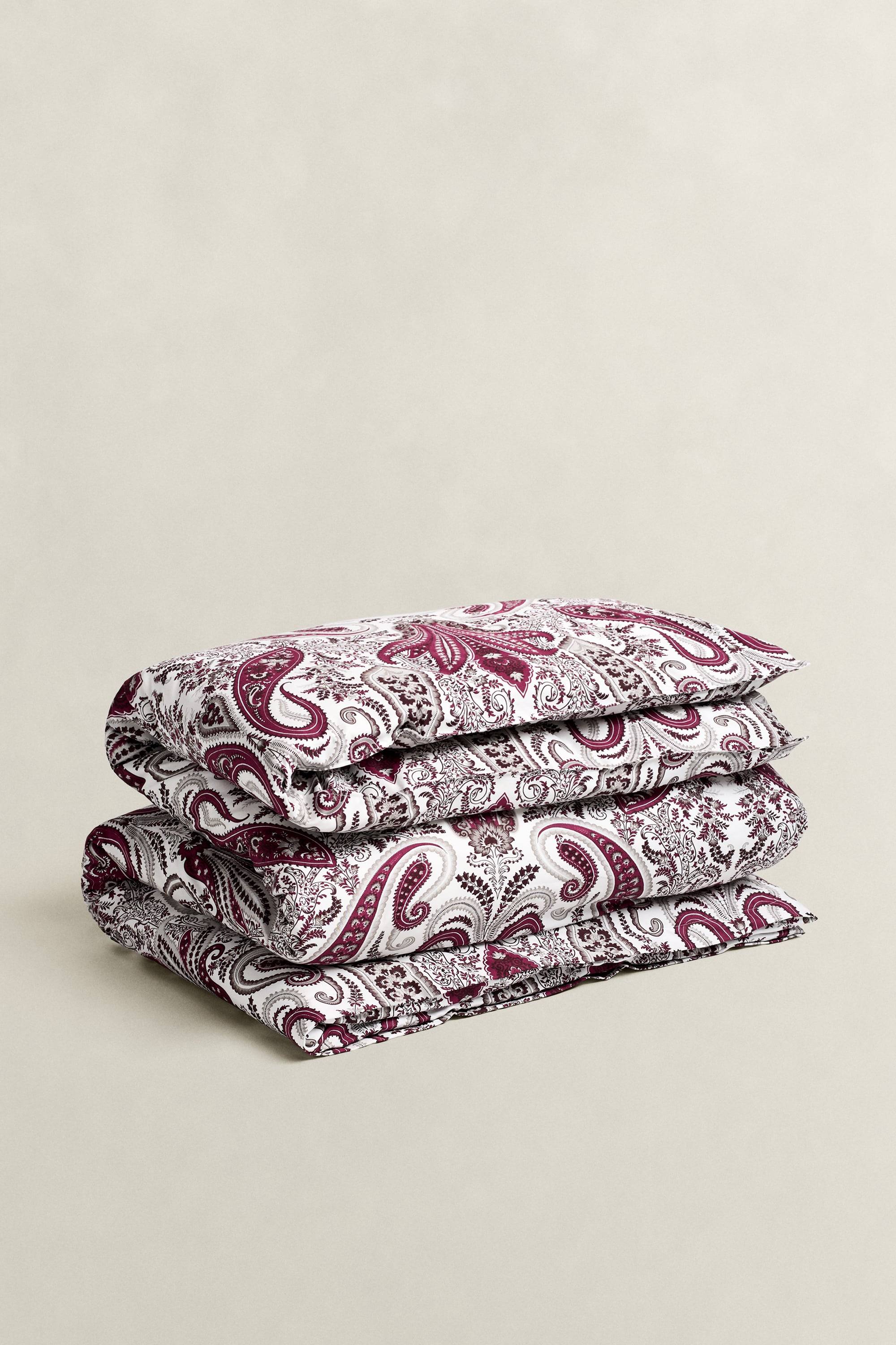 GANT Heminredning Key West Paisley Påslakan, enkel (160x210) VIBRANT BURGUNDY