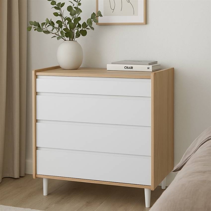 Kaagaard Lav kommode af hvid/eg 80 cm x 82 cm x 47 cm | Møbelsalg.dk