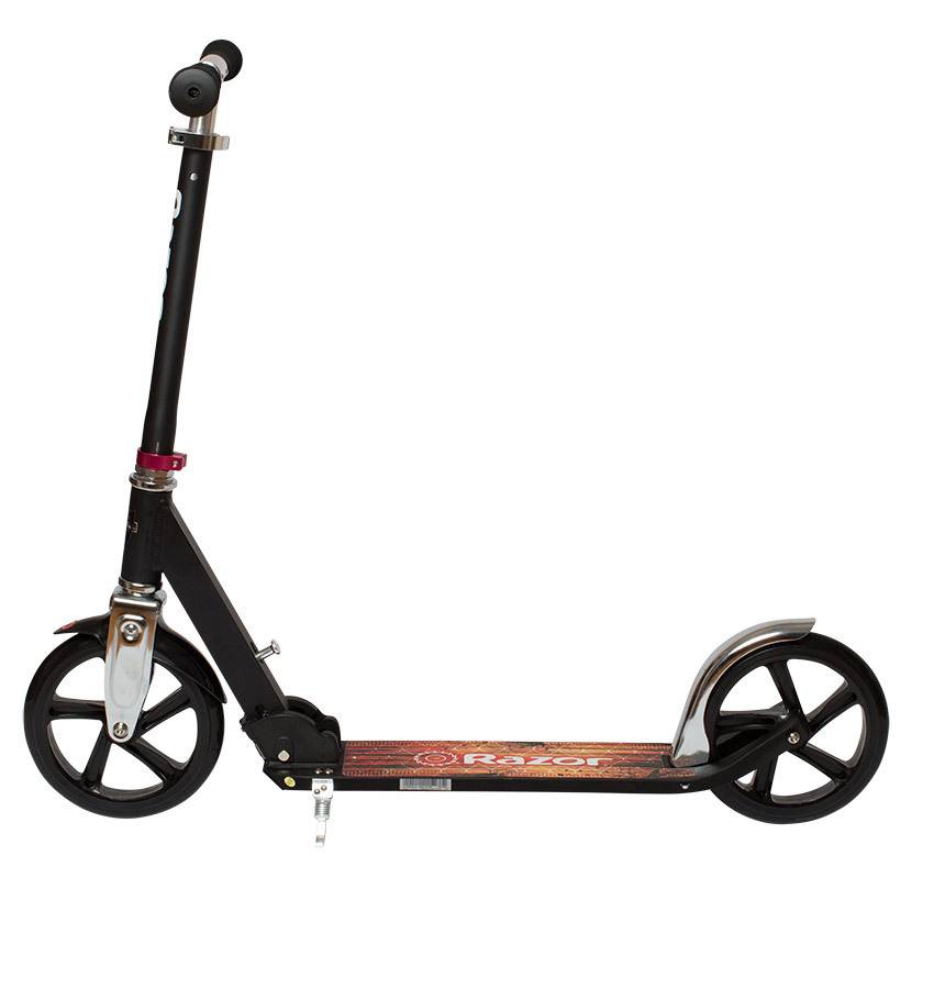 Razor A5 Lux Scooter Black Label