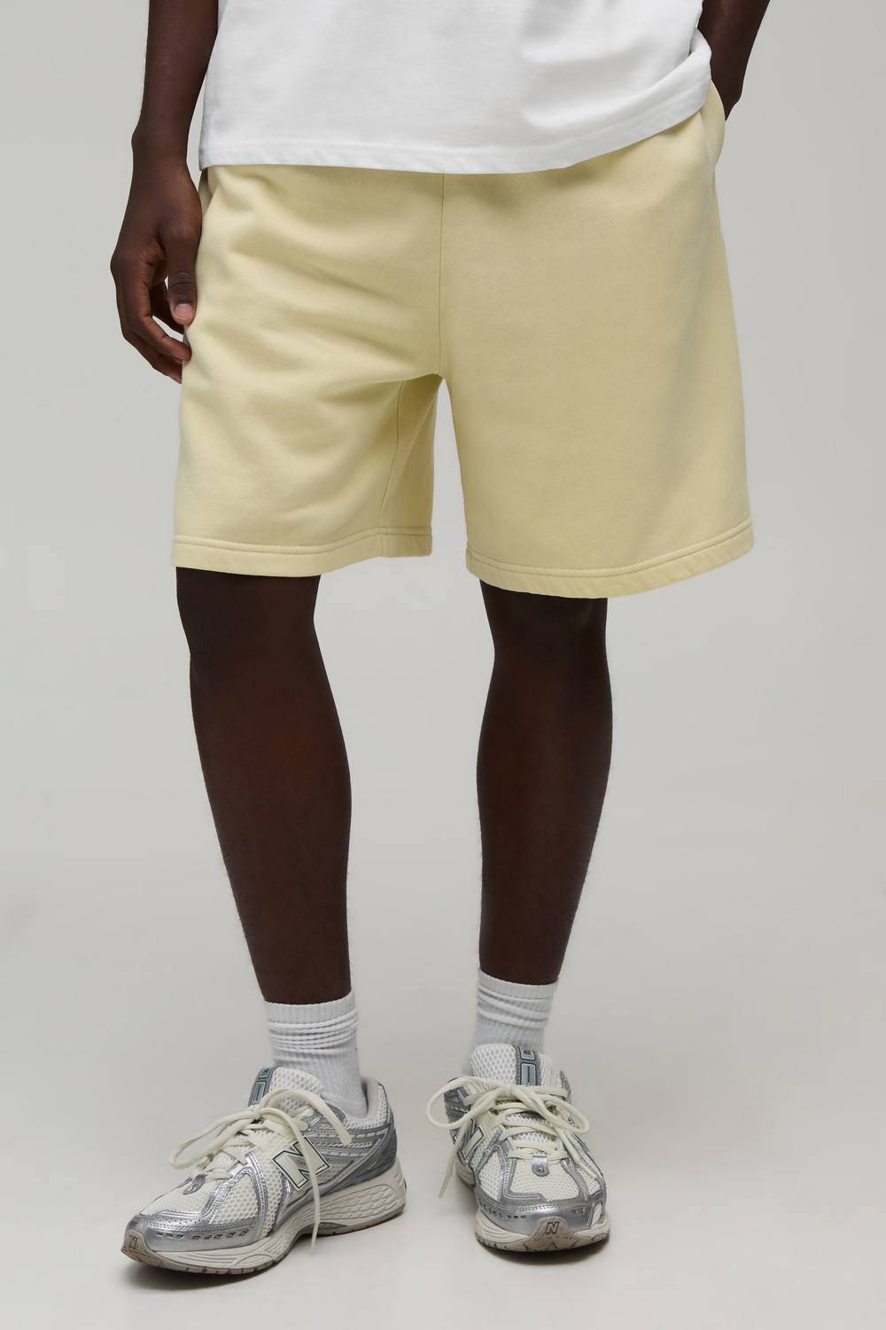 Essential Washed Baggy Short | Yellow | Size Large