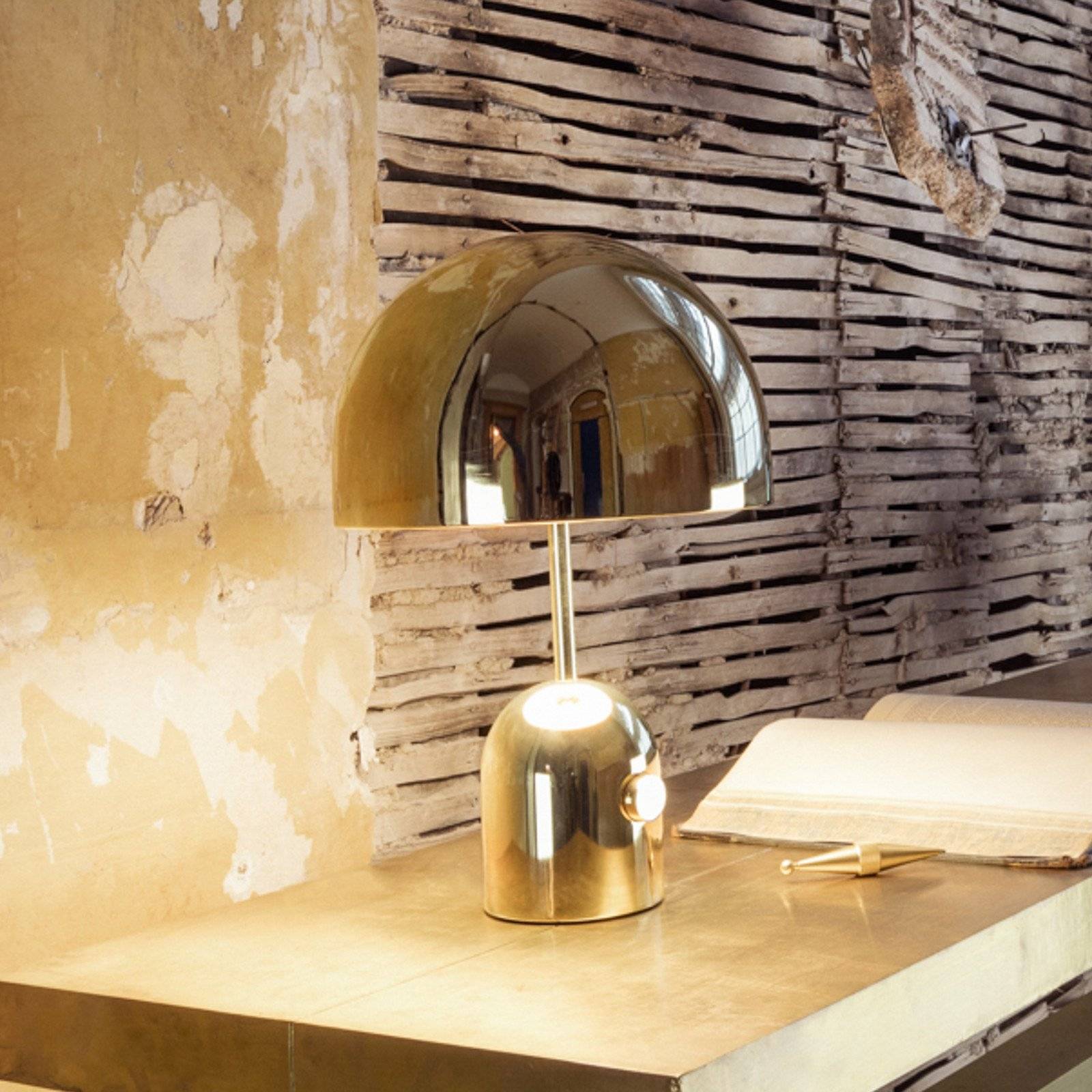 Bordslampa Tom Dixon, Bell, dimbara, Guld / mässing, Vardagsrum, Metall, Design