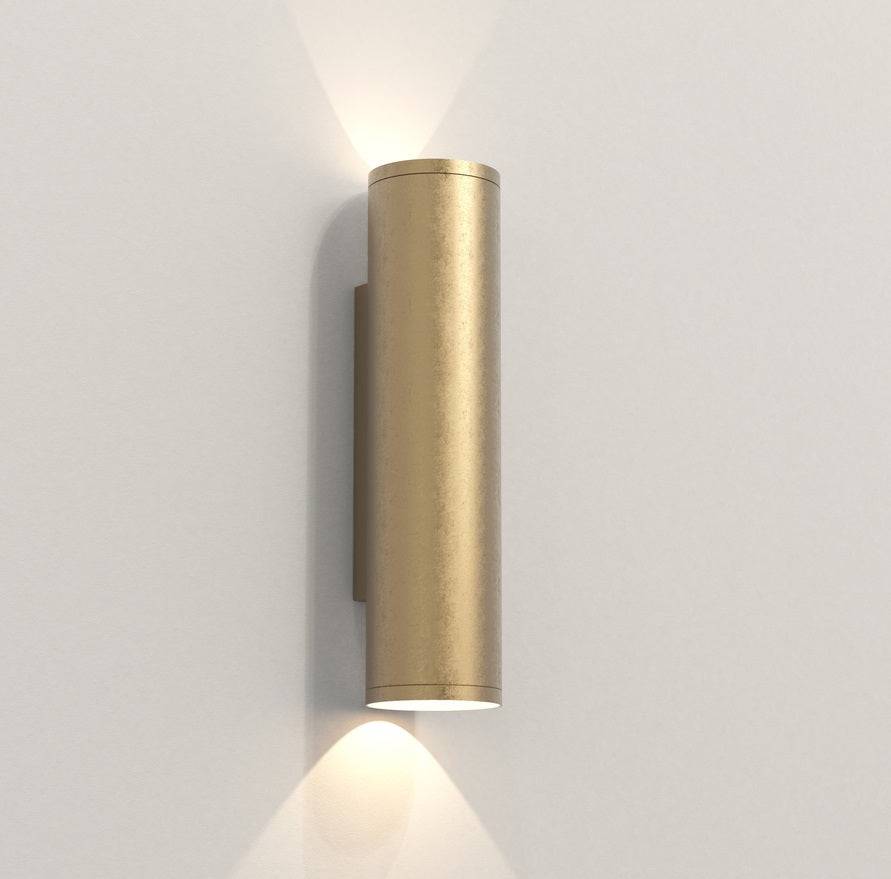 Ava 300 væglampe fra Astro Lighting - Messing
