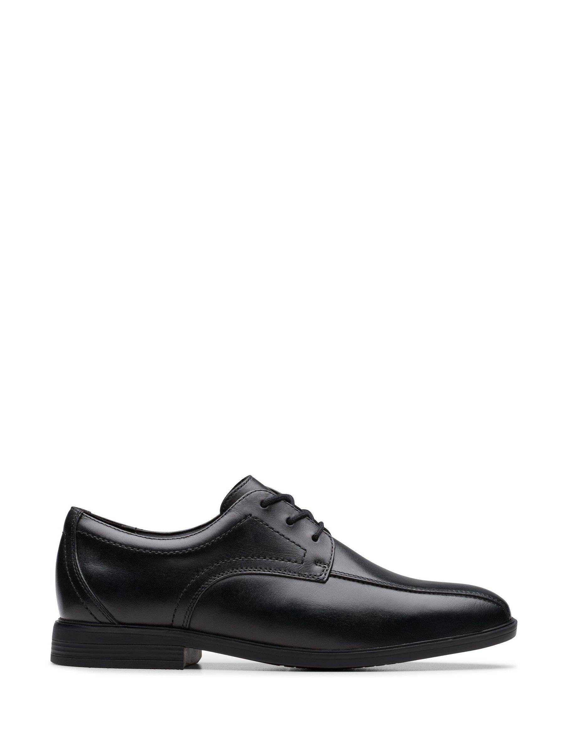 Clarks Clarks Black Leather Standard Fit (F) Older Boys Jonwin Loop Shoes - EU 41.5 (UK 7.5) F