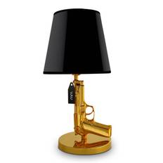 Pistol lampe til bordet - Golden gun Beretta lampe