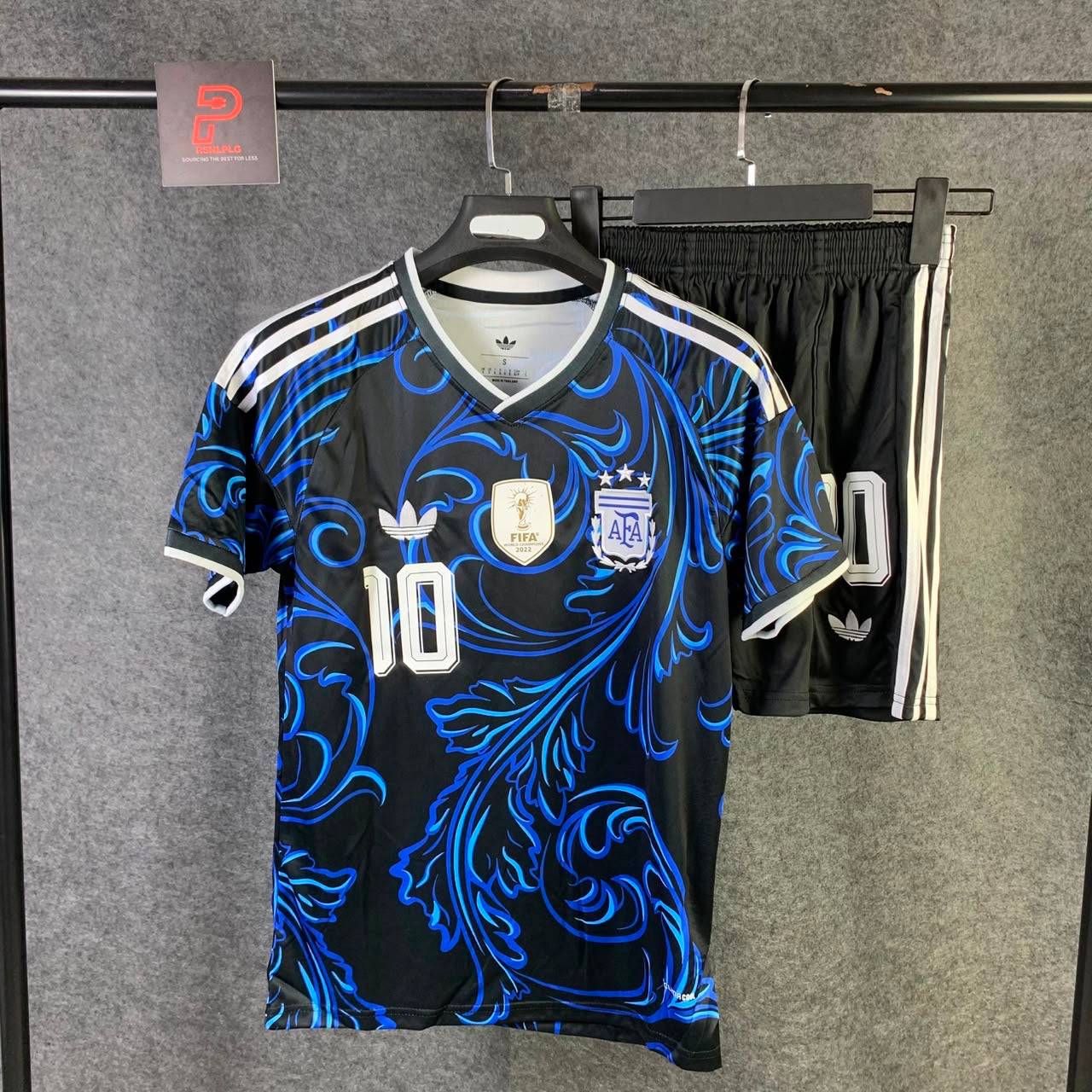 Argentina World Cup 2026 Away Kit (Please put your preferred number and name in the order note) - Customised Name / XL / Jersey (XL)