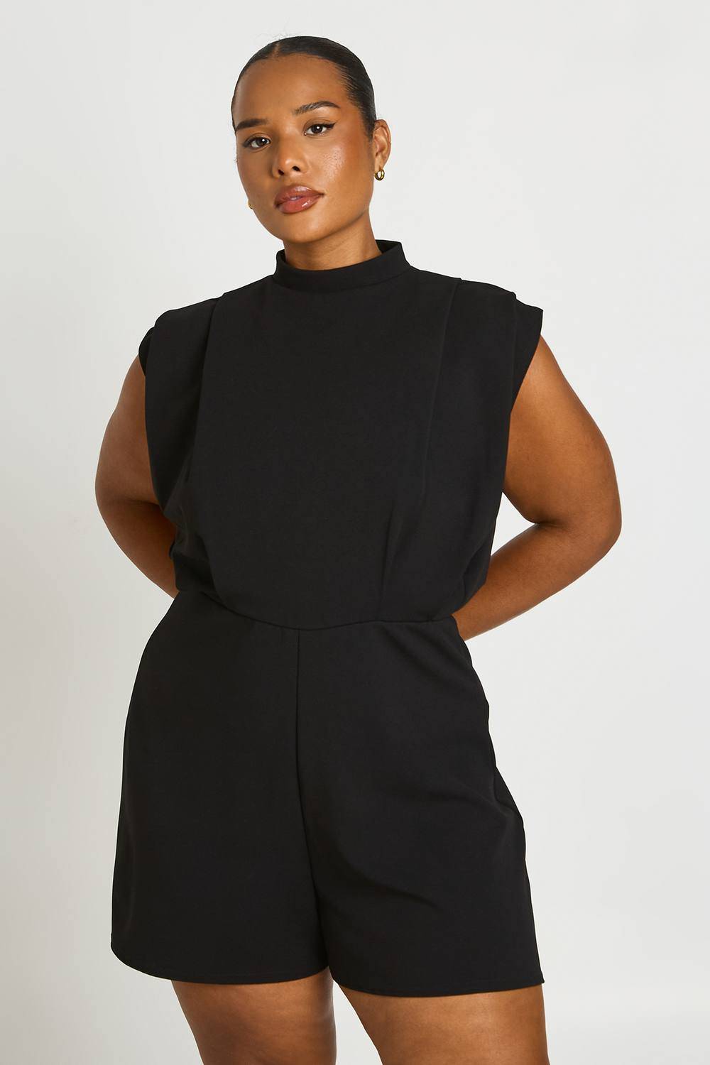 boohoo Dam Plus Skräddarsydd Playsuit Med Veckning | Svart | Storlek 50