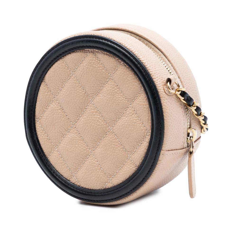 Chanel Vintage Chanel Crossbody Bag L 12cm x W 12cm x D 6cm - Crossbody Tasker hos Magasin.