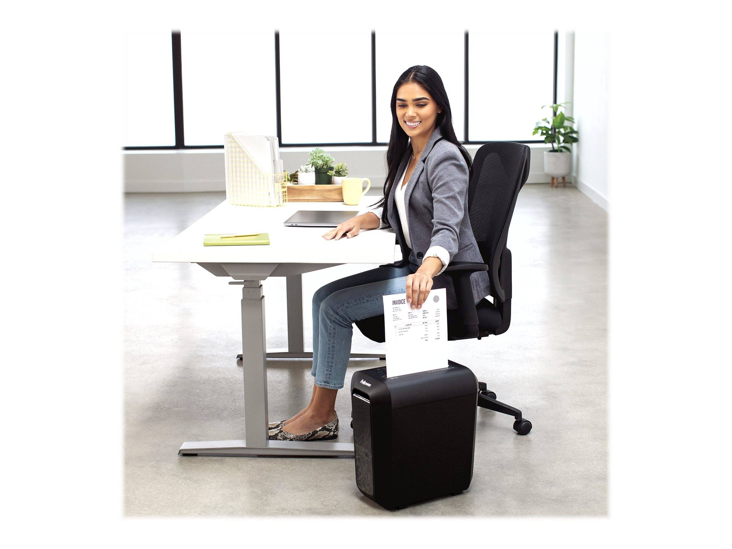 Fellowes Powershred Makulator Kryds snit 4 x 40 mm --> På fjernlager, levevering hos dig 13-10-2026
