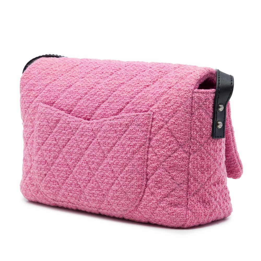 Chanel Vintage Chanel Messenger Bag L 21cm x W 31cm x D 7cm - Chanel Vintage hos Magasin.