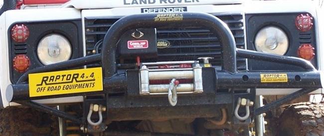 Spilkofanger med A-Bar til Land Rover Defender Classic fra Raptor 4x4