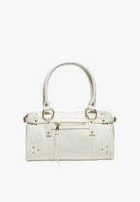STUDDED SHOULDER BAG - Handväska - beige
