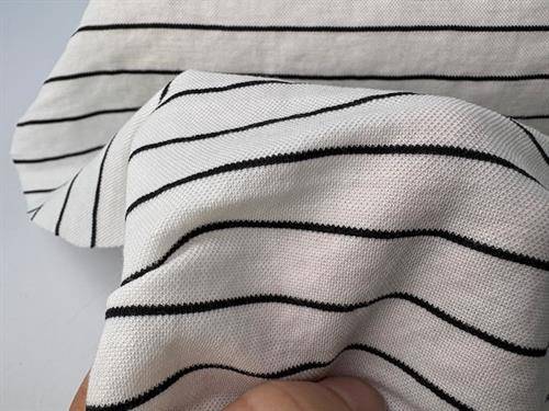 Effektjersey - pique strikkede striber i offwhite og sort