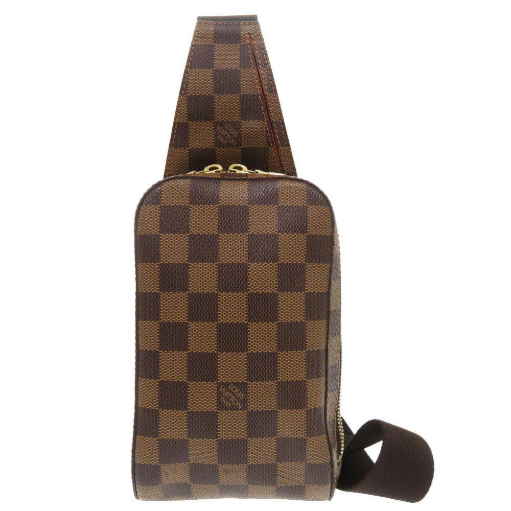 Louis Vuitton Vintage Louis Vuitton Crossbody Bag L 20cm x W 12cm x D 5cm - Crossbody Tasker hos Magasin.
