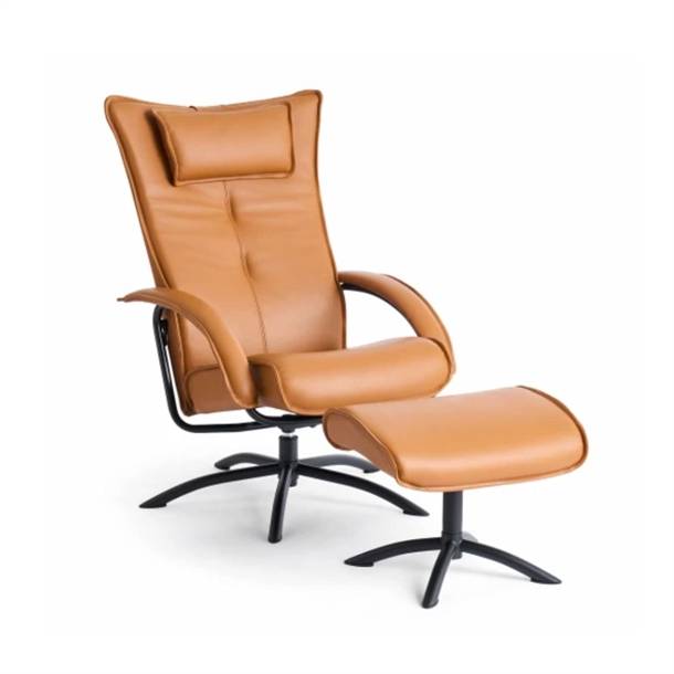 Delta Jive lænestol / Cognac Classic læder / S05 sokkel sort / Uden skammel