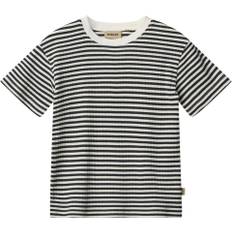 Wheat Kortærmet Tshirt Fabian Str 2 år / 92 cm - Navy Rib Stripe Kortærmede T-shirts Bomuld hos Magasin