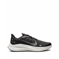 Nike - Winflo 7 Shield låga sneakers - unisex - gummi/Tyg/Tyg - 9.5 - Svart