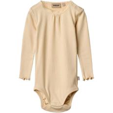 Wheat Langærmet Blonde Rib Body Lotta Stl. 2 år / 92 cm unisex - Från Magasin - Macadamia (2 år / 92 cm)