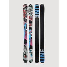 Line Bacon 115 2025 Skidor - design - 178