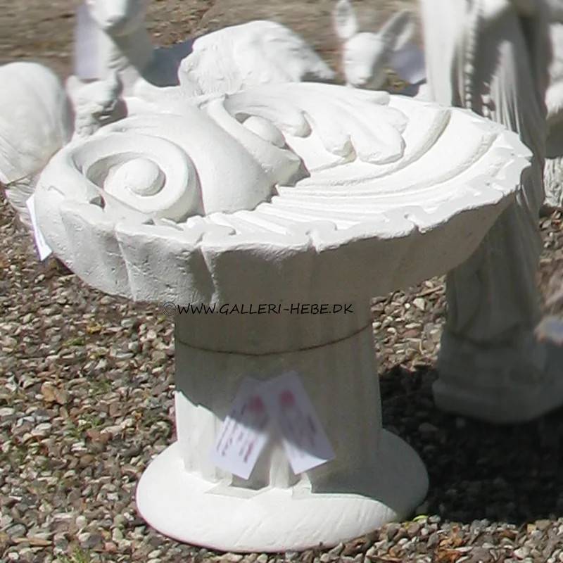 Fuglebad i marmor formet som musling Ø: 50 cm Lahema Marmor Kunst