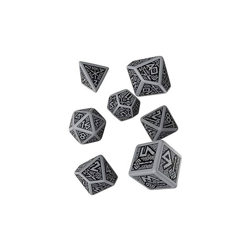 Dwarven Gray & black Dice Set (7)