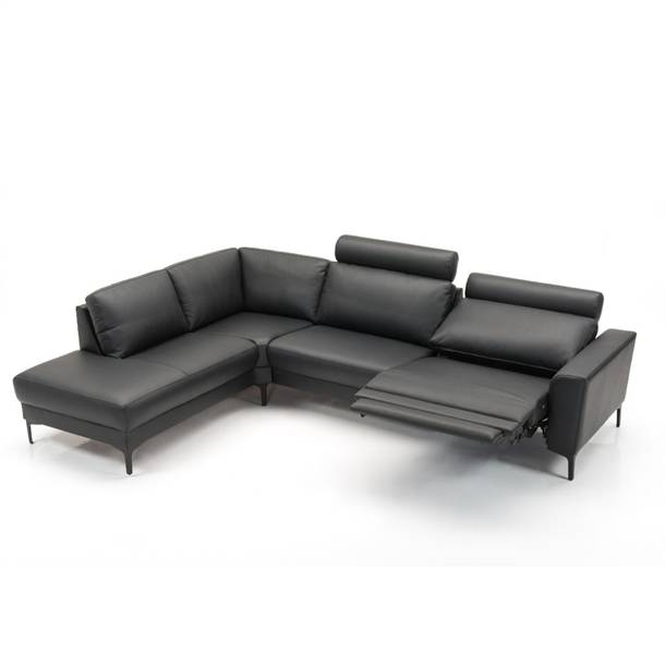 Stamford 2600 sofa med open end til Venstre - Set forfra og el-recliner - 300 x 210 cm. - Sort Madras læder