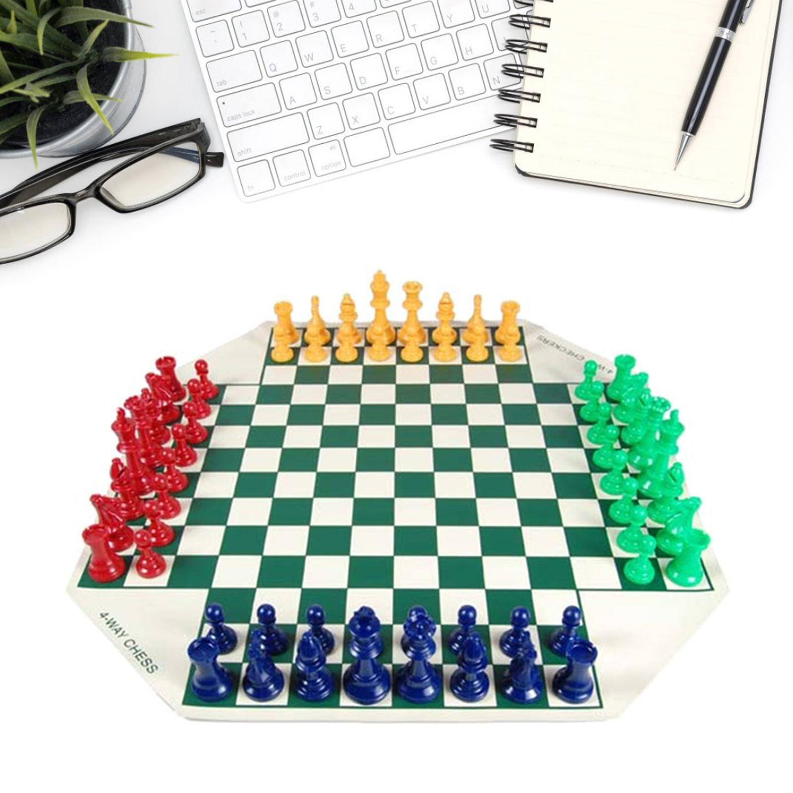 Schackbrädspel för 4 spelare Medeltida schackset med läder Schackbrädeskombination Schackspel för upp till 4 spelare green