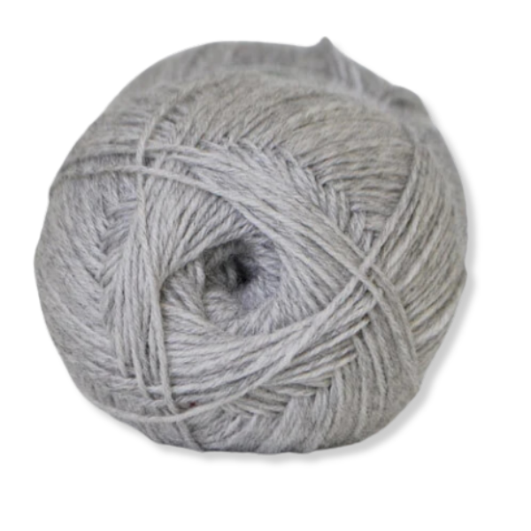 Hjertegarn Aloe Sockwool 0434 Materiale: 75% superwash uld, 25% polyamid Vægt/længde: 100 g = ca 420 meter Anbefalede pinde: 2.50-3.00 mm Strikkefasthed: 10 cm = 30 m Vask: Uldvask 30-40°C / Brug vaskemiddel til uld/silke / Tørres fladt..