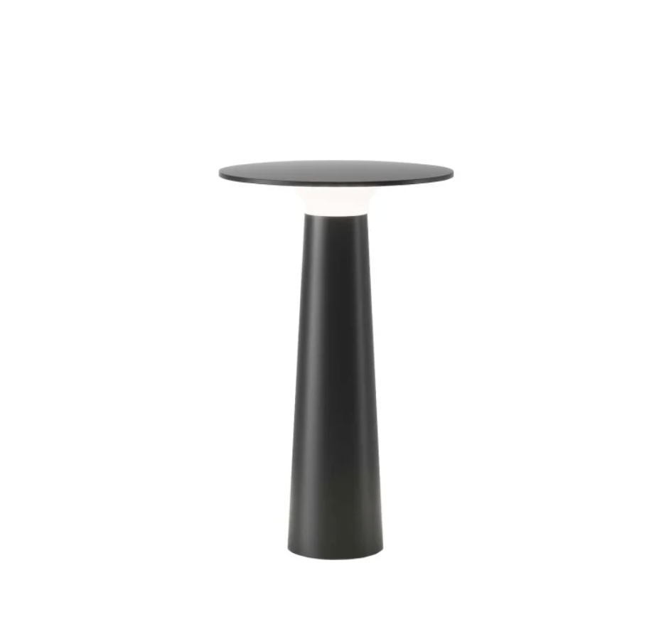 Lix bordlampe fra IP44 - Sort