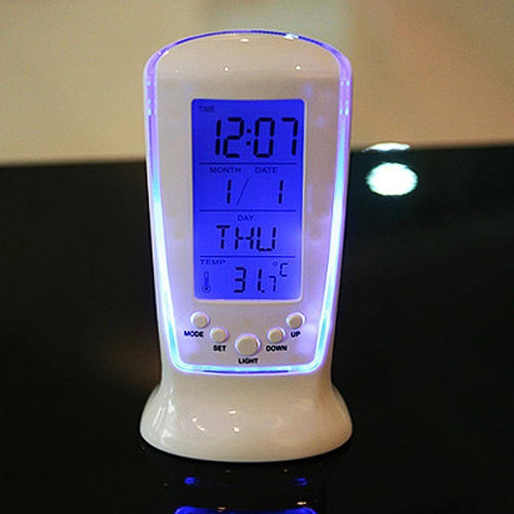 1 st Digital Väckarklocka LED Blå Bakgrundsbelysning Skrivbord Sängbord Väckarklocka med Snooze Termometer Kalender